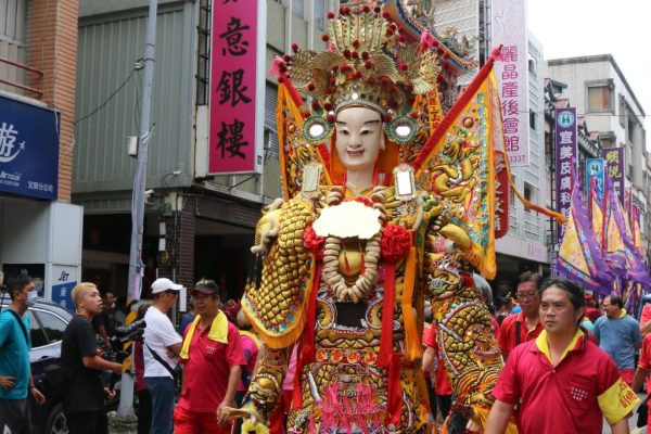 宜蘭東嶽廟收藏 30多尊大神尪及百年神轎等民俗文物及豐富史料。（取材自東嶽廟FB） 1